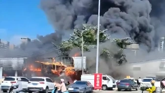 Çin'de restoranda yangın faciası: 6 kişi hayatını kaybetti