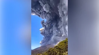 Japonya'da Sakurajima Yanardağı'nda şiddetli patlama meydana geldi