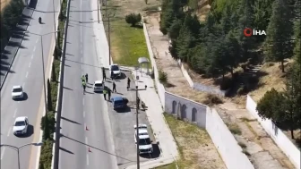 Polisleri görünce hemen yol değiştirdiler: Kırıkkale'de dron destekli trafik denetimi