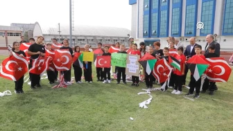 Edirne'de çocuklardan Gazze için uçurtma etkinliği