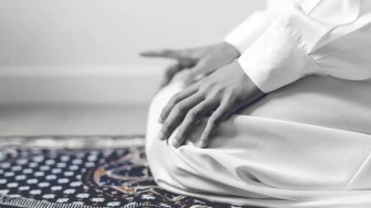 Rebiülevvel ayının 27 gecesi kılınacak namaz nedir? Rebiülevvel gecesi namazı kaç rekat?
