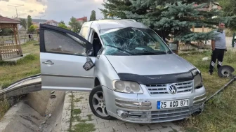 Sarıkamış'ta Ticari Araç Şarampole Uçtu: 2 Kişi Yaralandı!