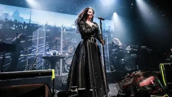 Şebnem Ferah İzmir'de Rüzgar Gibi Geçen Bir Konser Verdi!