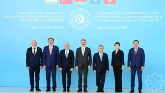 Türkiye'yi temsilen MGK genel sekreteri katıldı! TDT üyeleri Bakü'de toplandı