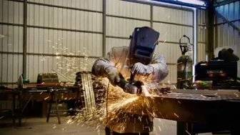 Ücretli çalışan sayısı yıllık yüzde 1,7 arttı