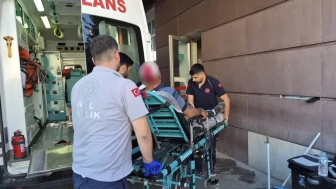 Yeni aldığı buzdolabını merdivenden indiriyordu: Dengesini kaybedince olanlar oldu