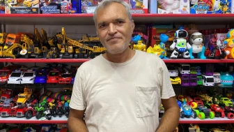 Yeni Nesil Çocuklar Oyunları Ekrana Taşıdı: Oyuncakların Yerini Dijital Dünyayı Aldı