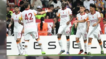 Galatasaray, Rizespor ile 4000. gol için sahada! Liderlik hesapları sürüyor