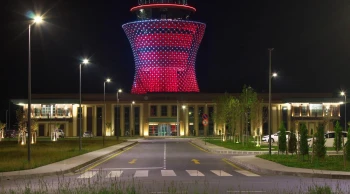 Pegasus uçağı olumsuz hava koşulları nedeniyle Rize'ye yönlendirildi, yolcular güvenle Trabzon'a ulaştı