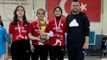 Kalkandere Çayırlı Ortaokulu Dartta İl Birincisi Oldu