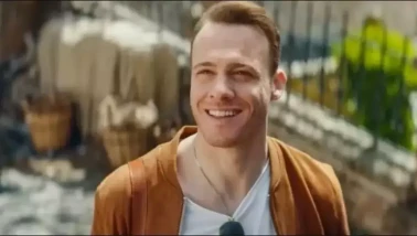 Kerem Bürsin imza aşamasında! Yeniden bir araya gelecekler