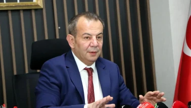 Tanju Özcan'dan şoke eden itirafı! Yasak aşk mesajlarını kabul etti: Eşime özür borçluyum!