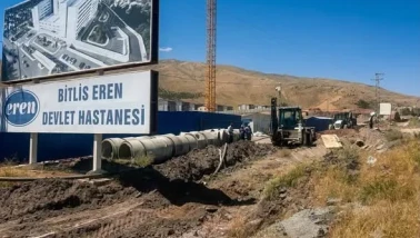 Bitlis Eren Devlet Hastanesi'nin İçme Suyu Altyapısı İçin Çalışmalar Sürüyor