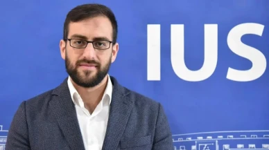 Mikeno gemisindeki Türk aktivist Muhammed Huzeyfe Küçükayktekin'in kimliği ve faaliyetleri merak konusu oldu.