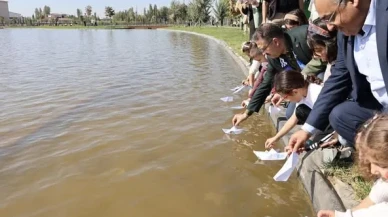 Iğdır’da “Filistinli Çocuklar İçin Çiz” Etkinliği: Temsili Sumud Filosu Gemileri Gölette Buluştu
