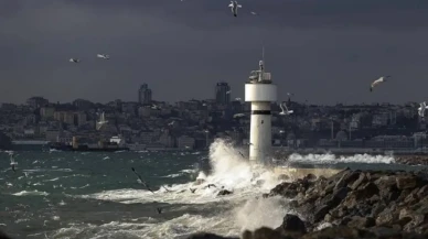 İstanbul'da Fırtına Beklentisi: Valilikten Uyarı Geldi!