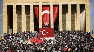 10 Kasım (yarın) resmi tatil mi? Üniversiteler tatil mi? Bankalar kapalı mı?