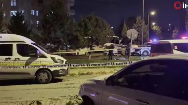 Eşini sokak ortasında boğazından bıçaklayarak katletti