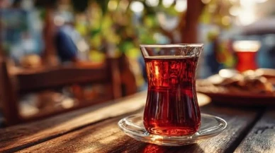 Çay diye bunları içiyoruz: Şoke eden hileler tespit edildi