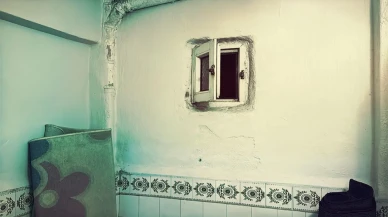 Hamileliğini ailesinden gizledi! Yenidoğan bebeğini poşete koyup aşağı attı