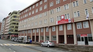 Rize’de KYK yurdunda öğrenci 5. kattan düştü!