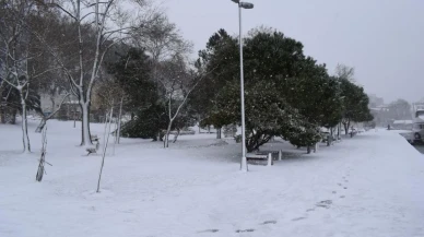 16 Aralık’ta Okullar Tatil mi? Yarın Ankara, Konya, Kayseri ve Diğer İllerde Kar Tatili Var mı?