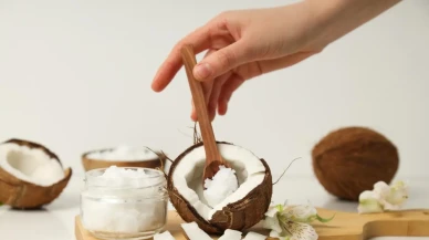 Cilt, Saç ve Tırnakların Kurtarıcısı: Güzelliğiniz İçin İhtiyacınız Olan Yağ!