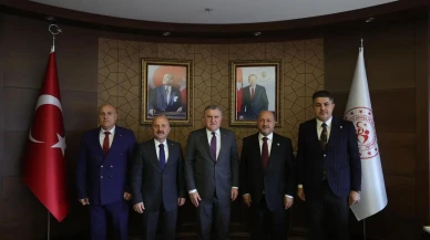 Hava Yolculuğuna Yeni Rotalar: Kurt'tan Adıyaman-İzmir ve Adıyaman-Antalya Uçuş Talepleri