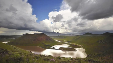 Türkiye'nin Göz Alıcı 10 Doğal Gölü: Doğa Tutkunları İçin Keşfedilmeyi Bekleyen Cennetler
