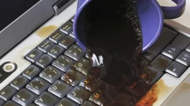 Laptopa çay dökülmesi? Çözüm