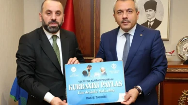 Rize Valisi Baydaş, Kurbanını TDV'ye Bağışladı