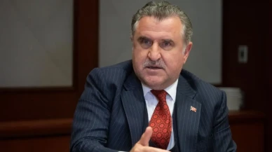 Bakan Bak'tan iki takıma kutlama