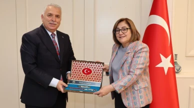 Vali Aziz Yıldırım'dan Gaziantep Büyükşehir Belediyesine Ziyaret