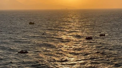 Ölüme itilen göçmenleri Sahil Güvenlik kurtardı