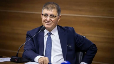 Cemil Tugay’dan ‘Filenin Sultanları’ ve ‘12 Dev Adam’a tebrik