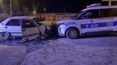 Sürücü Dur Uyarısını Dikkate Almayarak Ekip Araçlarına Çarptı
