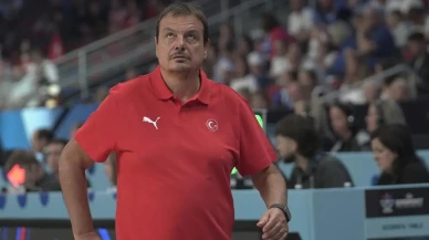 Ergin Ataman'dan FIBA'ya tepki: Sabahın köründe maça getiriyorsunuz