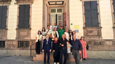 Gaziler, Konak’ın tarihi rotasında duygulu anlar yaşadı