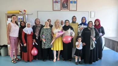 Güçlü Kadınlar, Güçlü Gelecek: Konak'ta Mezuniyet Heyecanı