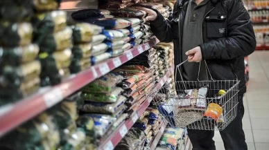 Ünlü Banka Türkiye'nin Ekonomik Görünümünü Değerlendirerek Enflasyon ve Faiz Tahminlerini Açıkladı