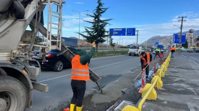 Hopa’nın Dört Bir Yanında Hizmet Seferberliği Sürüyor