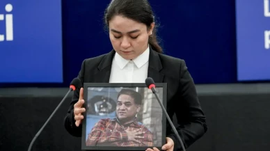 Doğu Türkistan’ın Mandelası İlham Tohti Kimdir?