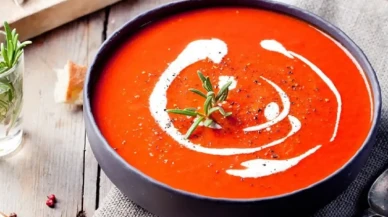 Görümceler Rekabeti Kızışıyor! Eşsiz Köz Domates Çorbası Tarifiyle Tanışın!