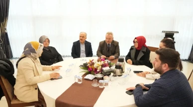 Rize'de 'Köklerden Geleceğe' Çalıştayı'nda Kadın ve Gençlik Kolları Birlik Mesajı Verdi