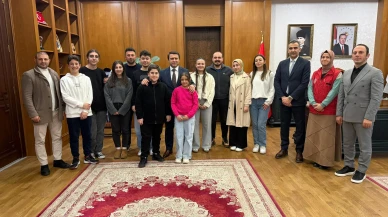 Yomra’da Genç Müzisyenlerden Kaymakam Ocak’a Ziyaret