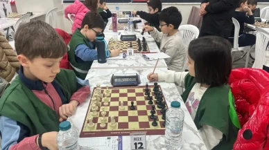 Rize'de Yeşilay Haftası Kapsamında Satranç Turnuvası Düzenlendi