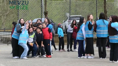 RİBEGEM'den Öğrencilere Neşe Dolu Destek: Küçük Kalpler, Büyük Gülümsemelerle Buluşuyor!