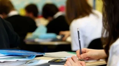 2026 Yaz Tatili Başlangıcı: Okullar Ne Zaman Kapanacak?