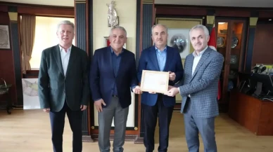 RTEÜ, Rize Belediyesi'ni Ziyaret Ederek İftar Destekleri İçin Teşekkür Etti!