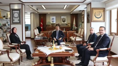 Rize Valiliği'nde Kamu Hizmetleri ve Yatırımlar Üzerine Haftalık Değerlendirme Toplantısı Gerçekleşti